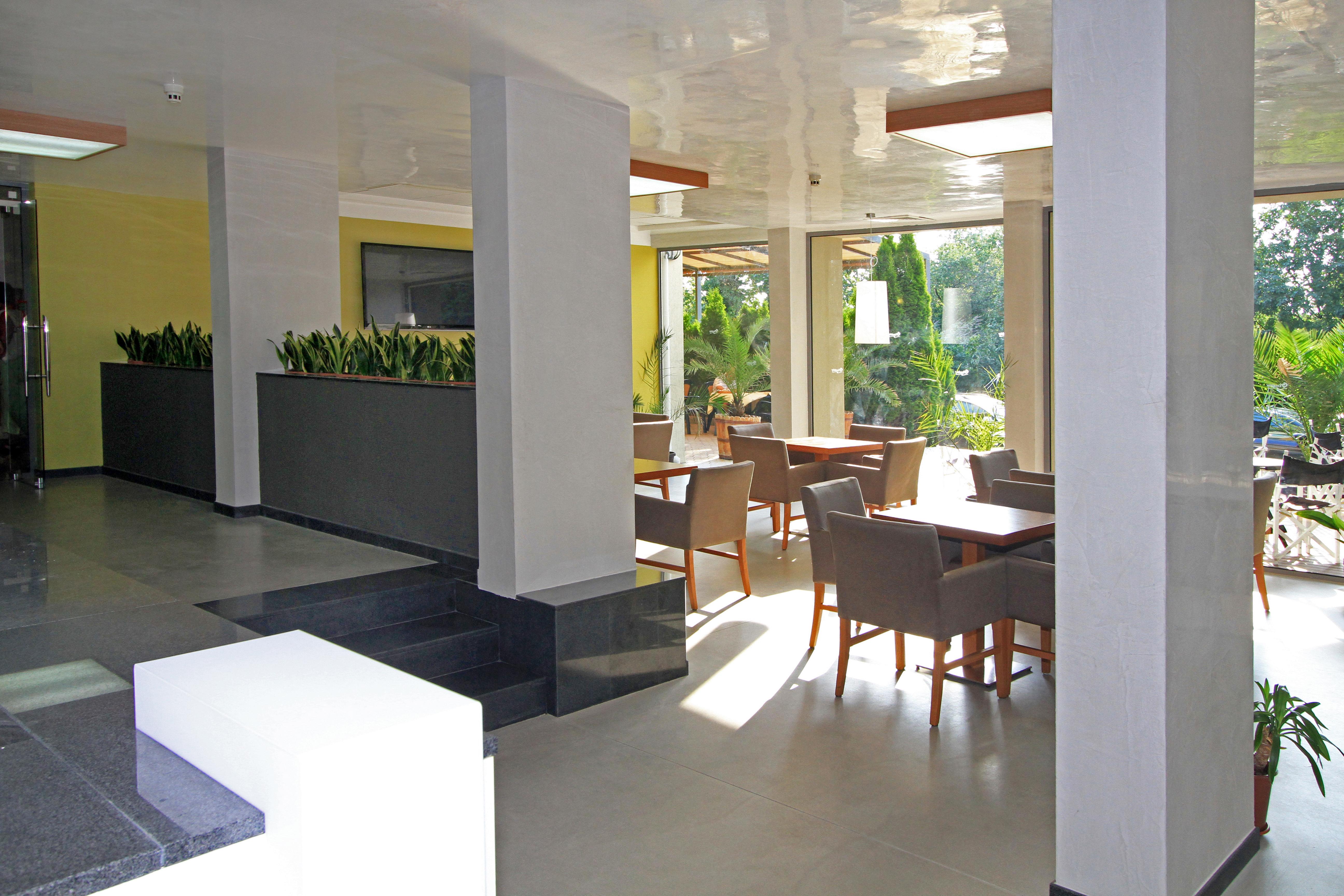 Hotel Excelsior โกลเดน แซนส์ ภายนอก รูปภาพ
