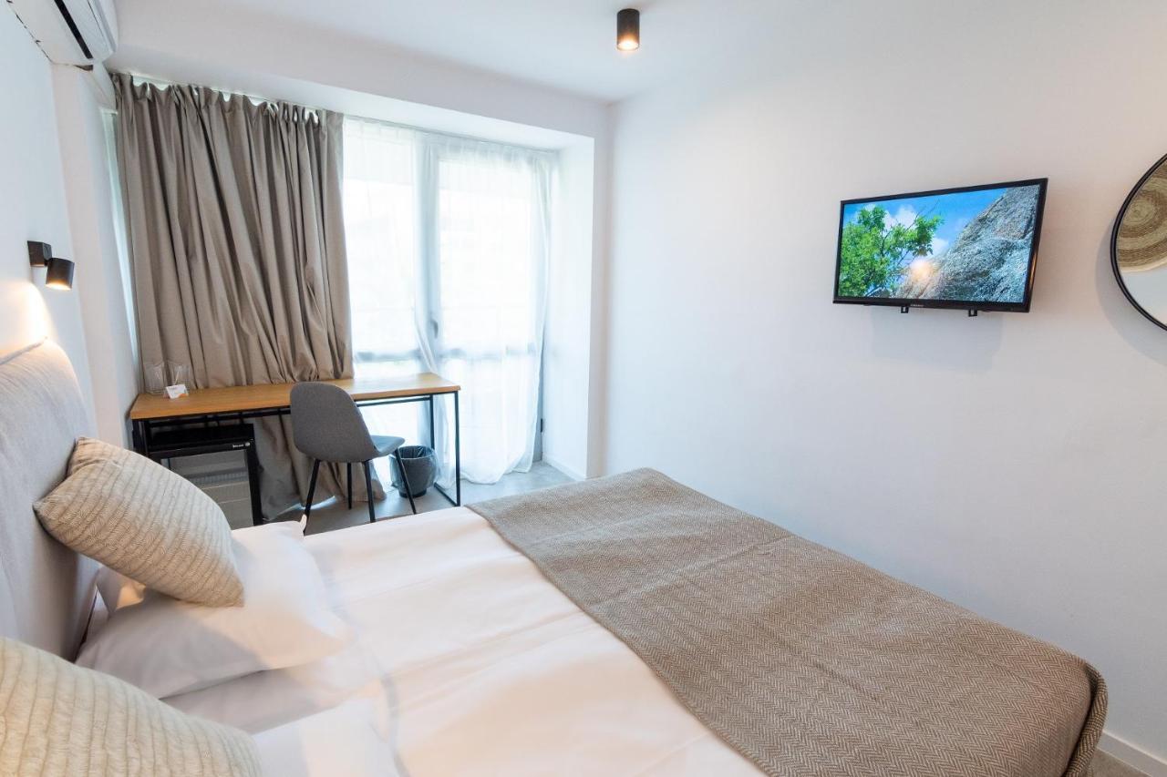 Hotel Excelsior โกลเดน แซนส์ ภายนอก รูปภาพ