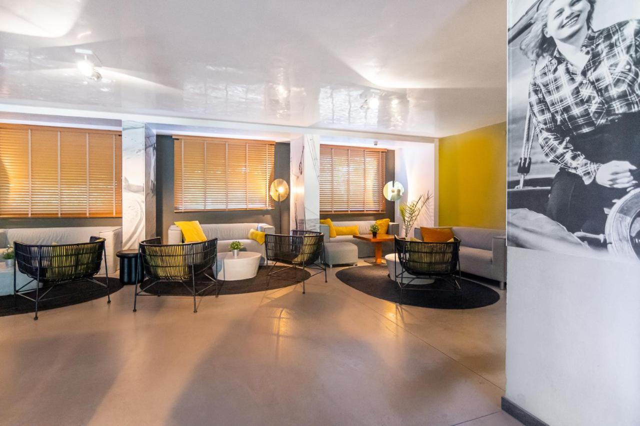 Hotel Excelsior โกลเดน แซนส์ ภายนอก รูปภาพ